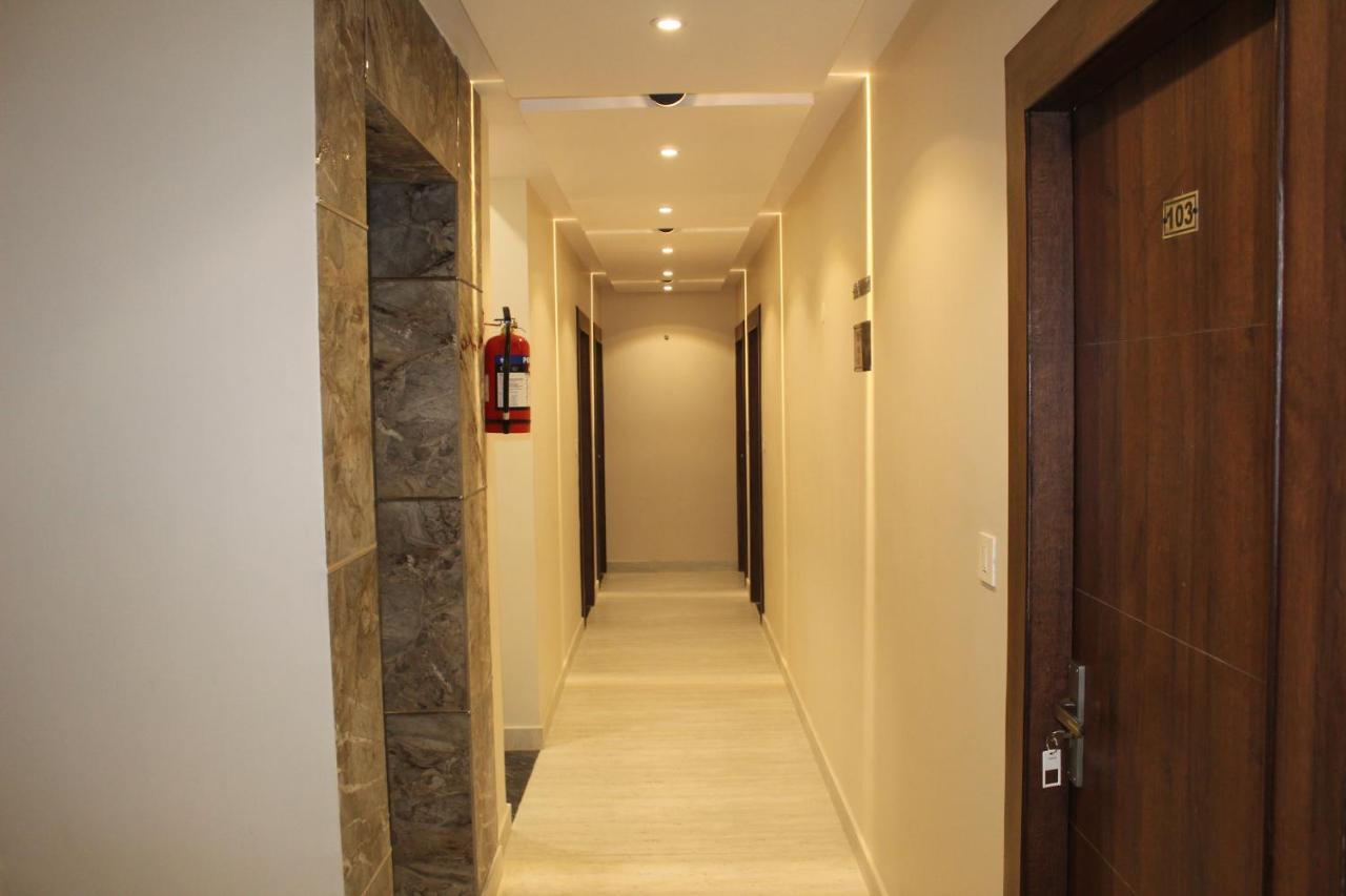 Hotel Blue Sky Haridwār Exterior photo